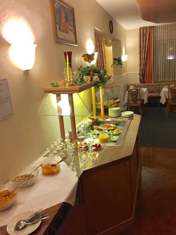 Hotel Schnarr Celle Extérieur photo